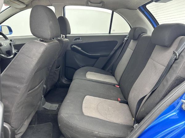 2012-TATA-Indica-Vista-14-Ignis image:11