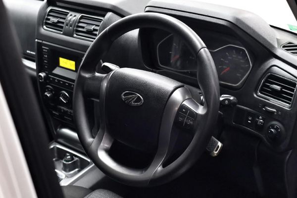 2022-Mahindra-Pik-Up-22-mHawk-S6-Karoo-Auto-Double-Cab image:10
