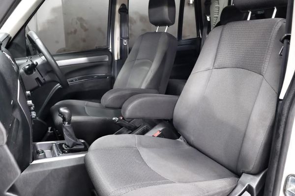 2022-Mahindra-Pik-Up-22-mHawk-S6-Karoo-Auto-Double-Cab image:13