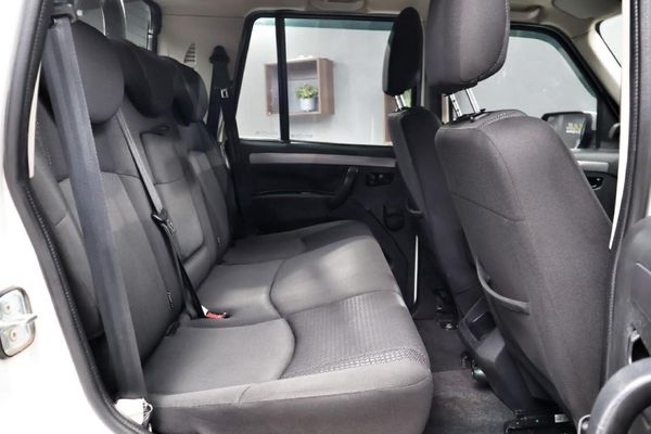 2022-Mahindra-Pik-Up-22-mHawk-S6-Karoo-Auto-Double-Cab image:19
