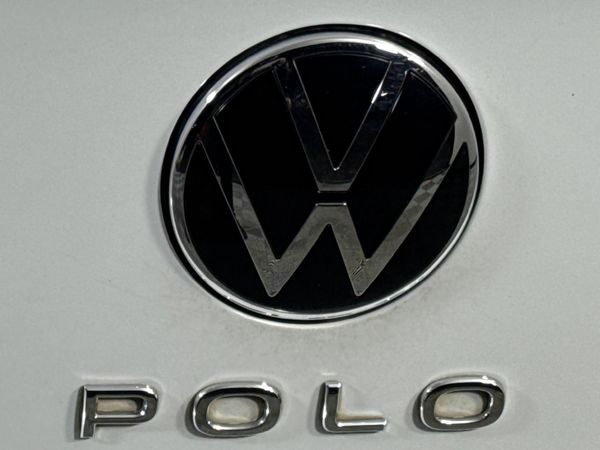 2022-Volkswagen-Polo-10-TSI-Life image:10