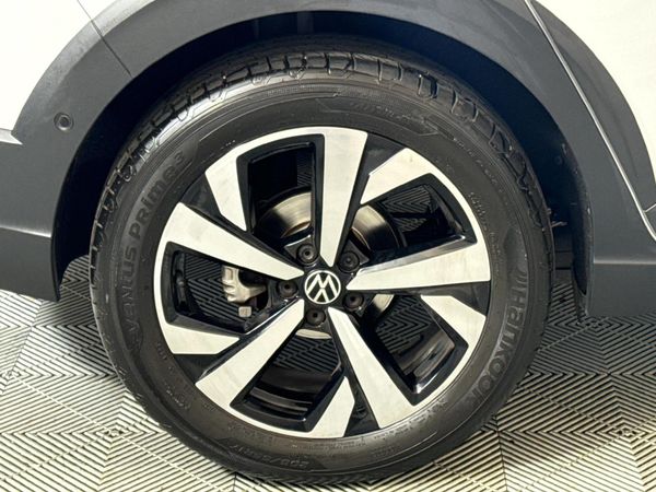 2023-Volkswagen-Taigo-10-TSI-Style-Auto image:5