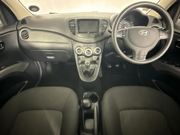 2012-Hyundai-i10-125-GLS-Fluid image:1