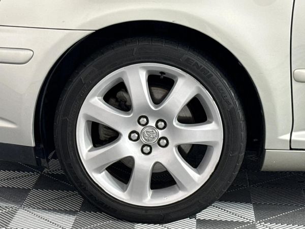 2007-Toyota-Avensis-20-Advanced image:3