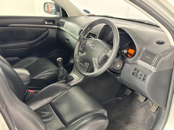 2007-Toyota-Avensis-20-Advanced image:8