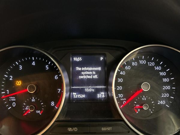 2014-Volkswagen-Polo-12-TSI-Highline-Auto-81kW image:2