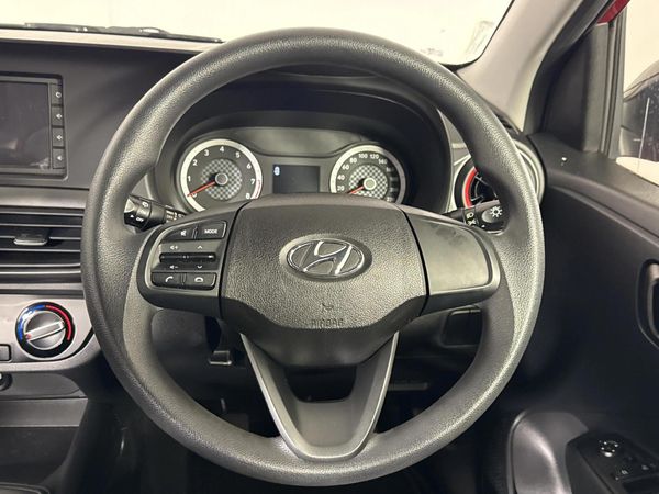 2023-Hyundai-Grand-i10-10-Motion image:12
