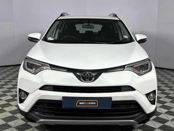 2017-Toyota-RAV4-20-GX image:14