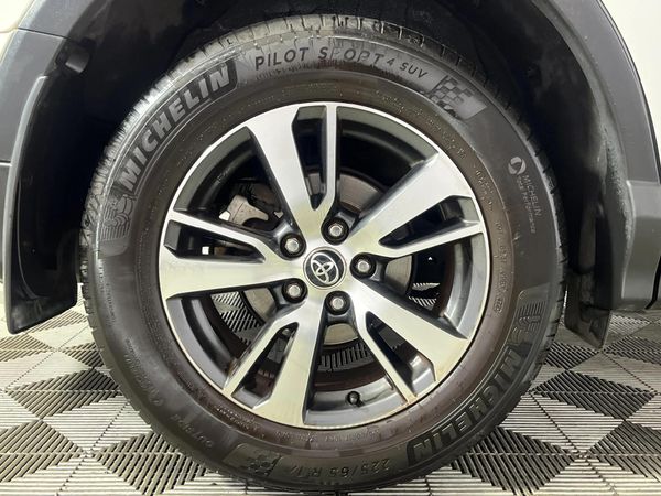 2017-Toyota-RAV4-20-GX image:7