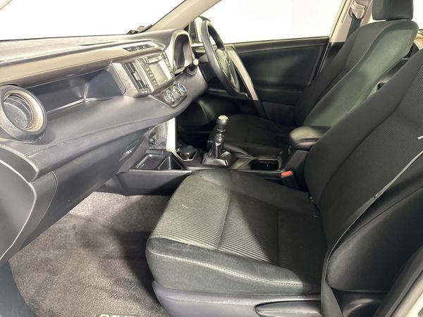 2017-Toyota-RAV4-20-GX image:8