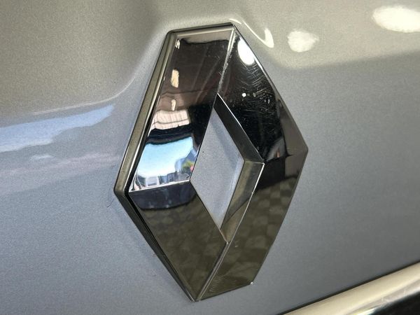 2018-Renault-Captur-12T-Dynamique-5-dr-Auto-88kW image:11