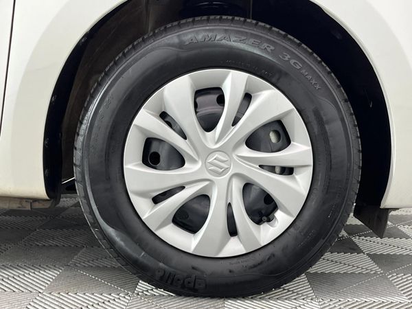 2022-Suzuki-Swift-12-GL image:4