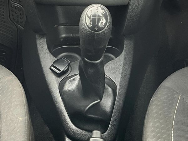2021-Renault-Sandero-900T-Expression image:9