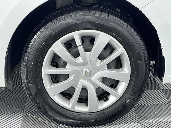 2021-Renault-Sandero-900T-Expression image:4
