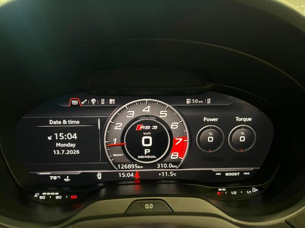 2019-Audi-RS3-Sedan-quattro image:10