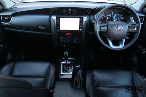 2022-Toyota-Fortuner-24-GD-6-Raised-Body-Auto image:6