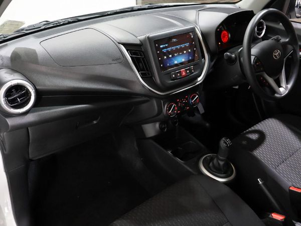 2026-Toyota-Vitz-10-XR image:18