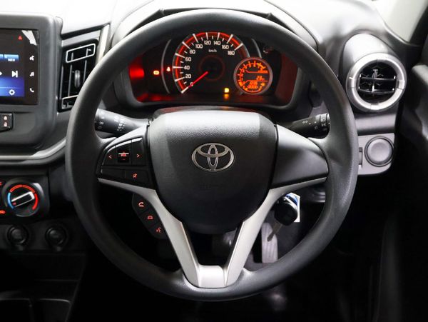 2026-Toyota-Vitz-10-XR image:19