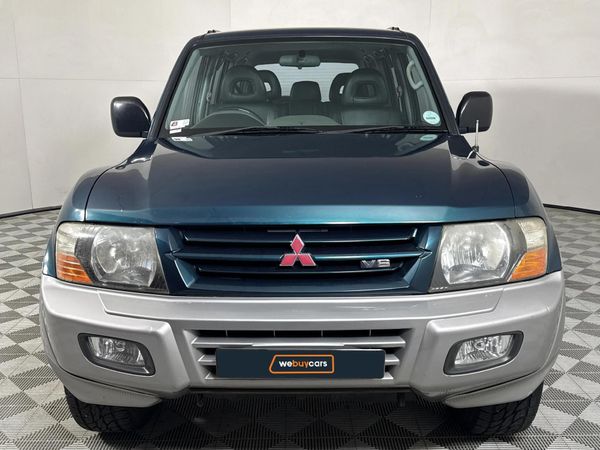 2001-Mitsubishi-Pajero-3500i-Auto-5-dr image:11