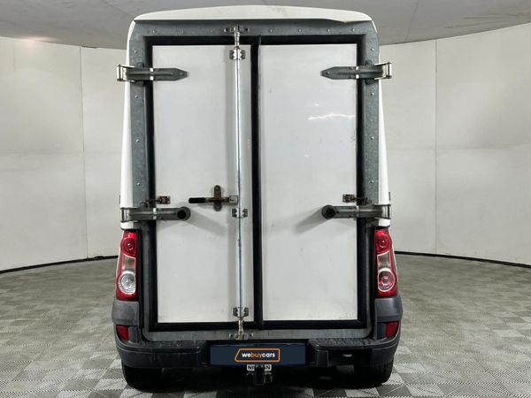 2019-Nissan-NP200-16 image:9