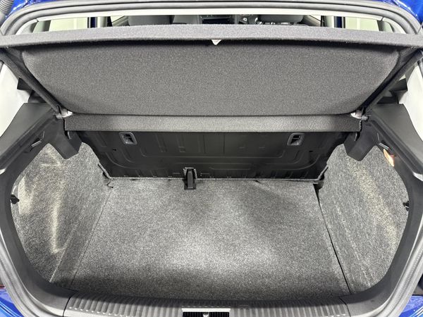 2026-Volkswagen-Polo-Vivo-14-Life image:13