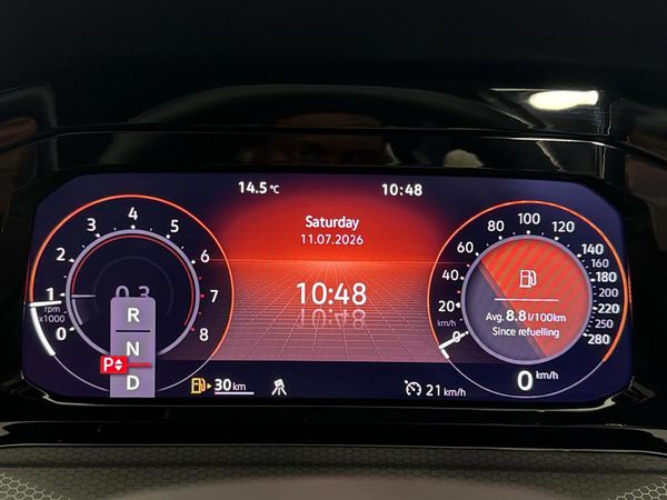2025-Volkswagen-Golf-8-GTI-20-TSI-Auto image:2