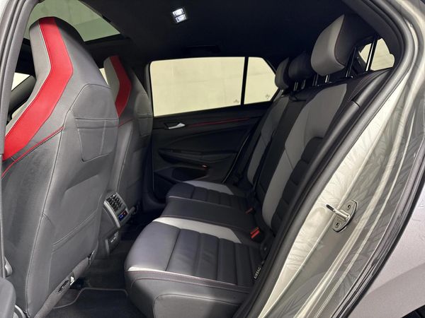 2025-Volkswagen-Golf-8-GTI-20-TSI-Auto image:3