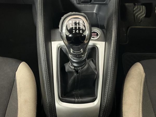 2021-Nissan-Micra-10T-Acenta-Plus-84kW image:10
