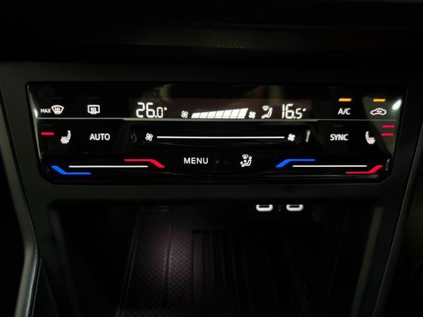 2026-Volkswagen-Taigo-10-TSI-R-Line-Auto image:5