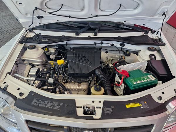 2017-Nissan-NP200-16-AC-Safety-Pack image:19