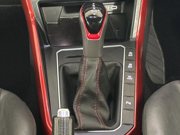 2023-Volkswagen-Polo-20-GTI-Auto-147kW image:7
