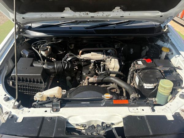 2019-Isuzu-D-Max-250C-Fleetside-Single-Cab image:11