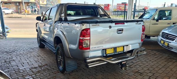 2015-Toyota-Hilux-30-D-4D-Legend-45-Raised-Body-Auto-Double-Cab image:3