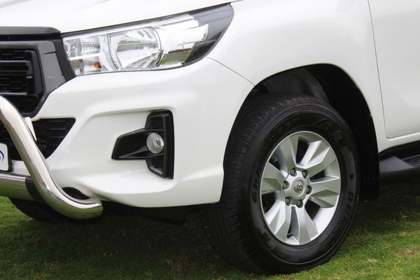 2020-Toyota-Hilux-Auto-Extended-Cab-132000km image:9