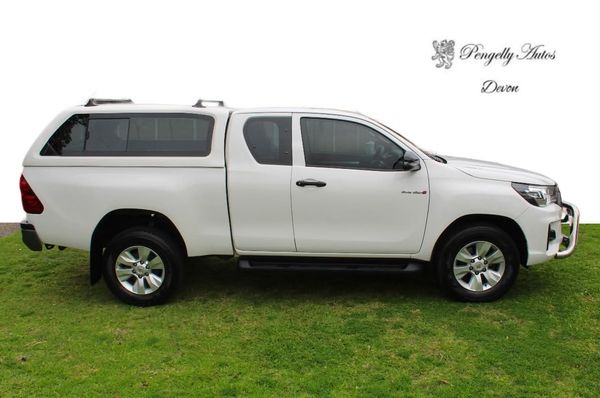 2020-Toyota-Hilux-Auto-Extended-Cab-132000km image:1