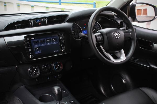 2020-Toyota-Hilux-Auto-Extended-Cab-132000km image:20
