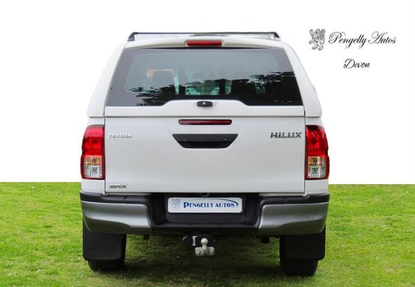 2020-Toyota-Hilux-Auto-Extended-Cab-132000km image:3