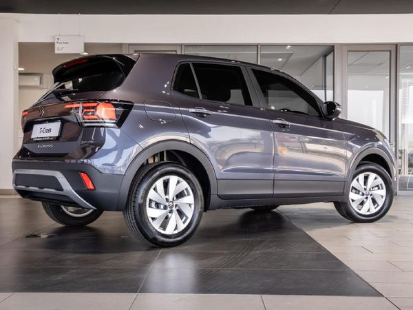 2026-Volkswagen-T-Cross-10-TSI image:4