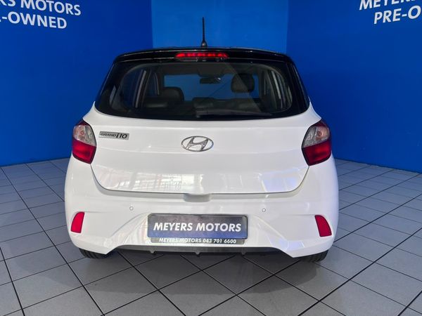 2021-Hyundai-Grand-i10-10-Fluid image:5