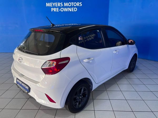 2021-Hyundai-Grand-i10-10-Fluid image:7
