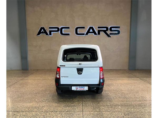2024-Nissan-NP200-16-AC-Safety-Pack image:4