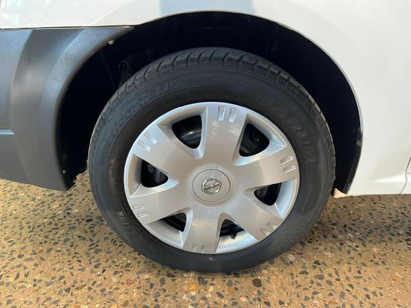 2024-Nissan-NP200-16-AC-Safety-Pack image:8
