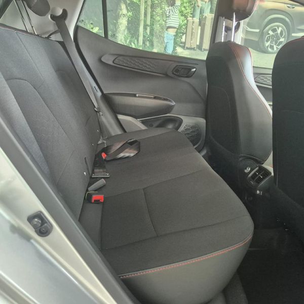 2026-Hyundai-Grand-i10-12-Motion-Auto image:12