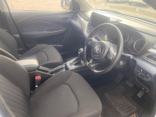 2025-Toyota-Starlet-15-XS-Auto image:11
