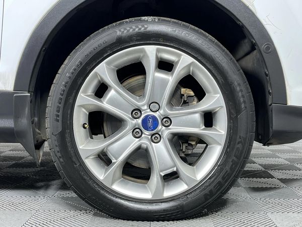2013-Ford-Kuga-20-TDCi-Titanium-AWD-Auto image:5
