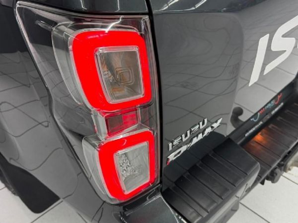 2023-Isuzu-D-Max-30-DDI-LSE-Auto-Double-Cab image:33