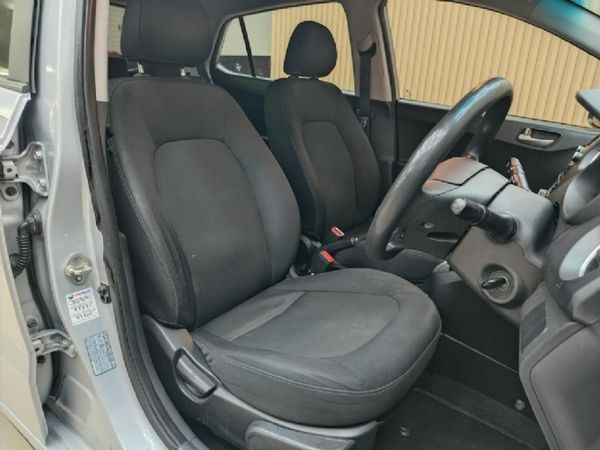 2019-Hyundai-Grand-i10-10-Motion image:11