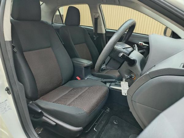 2020-Toyota-Corolla-Quest-16-Auto image:10