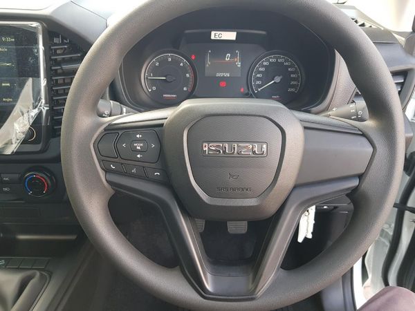 2026-Isuzu-D-Max-19-DDI-HR-L-Single-Cab image:13
