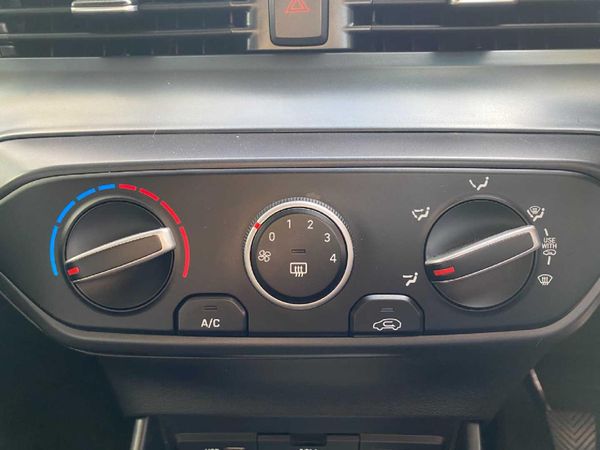 2023-Hyundai-i20-12-Motion image:19